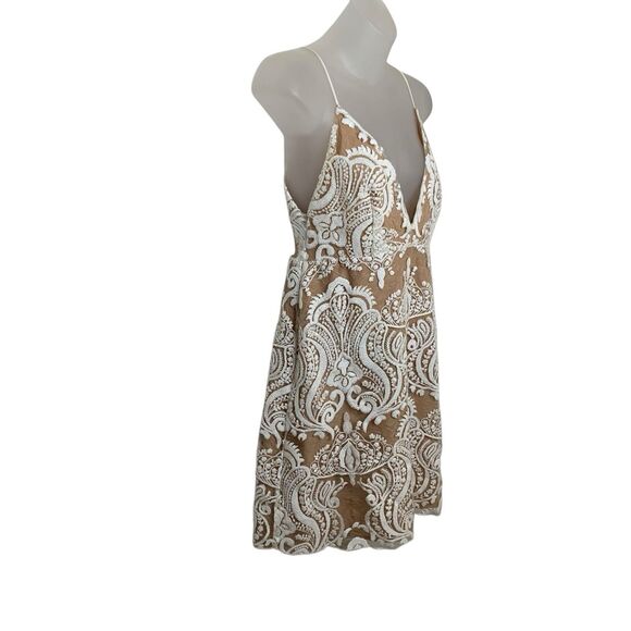 Free People Shimmering Sequin Mini Tank Dress Embroidery Lace Overlay Ivory Sz 8 - Picture 10 of 12